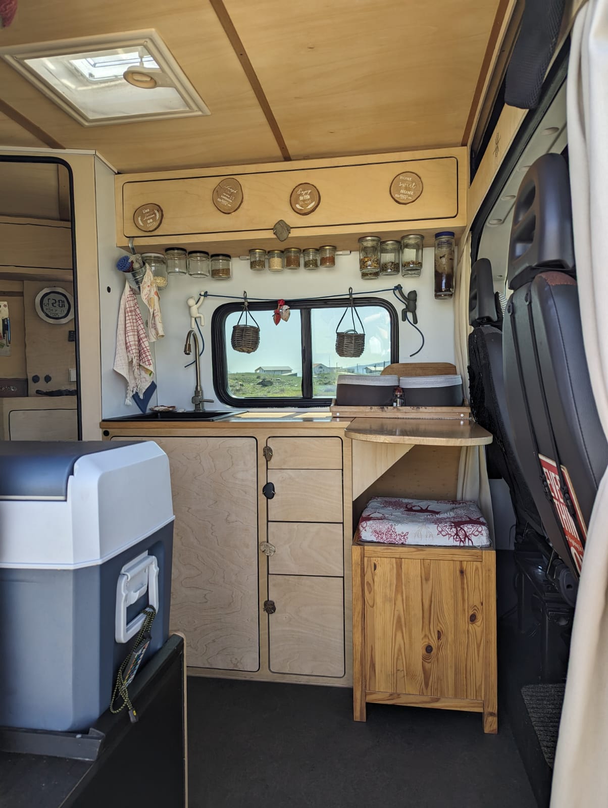 Thor - Camper Van Interior